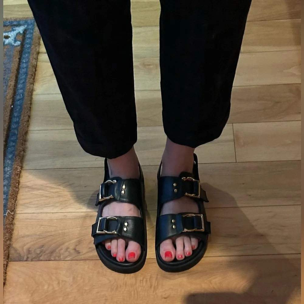 Alohas sandals size 9 - Picture 4 of 9